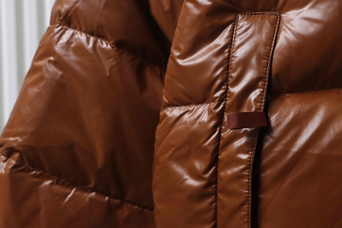     The North Face Nuptse Short Down Jacket Brown