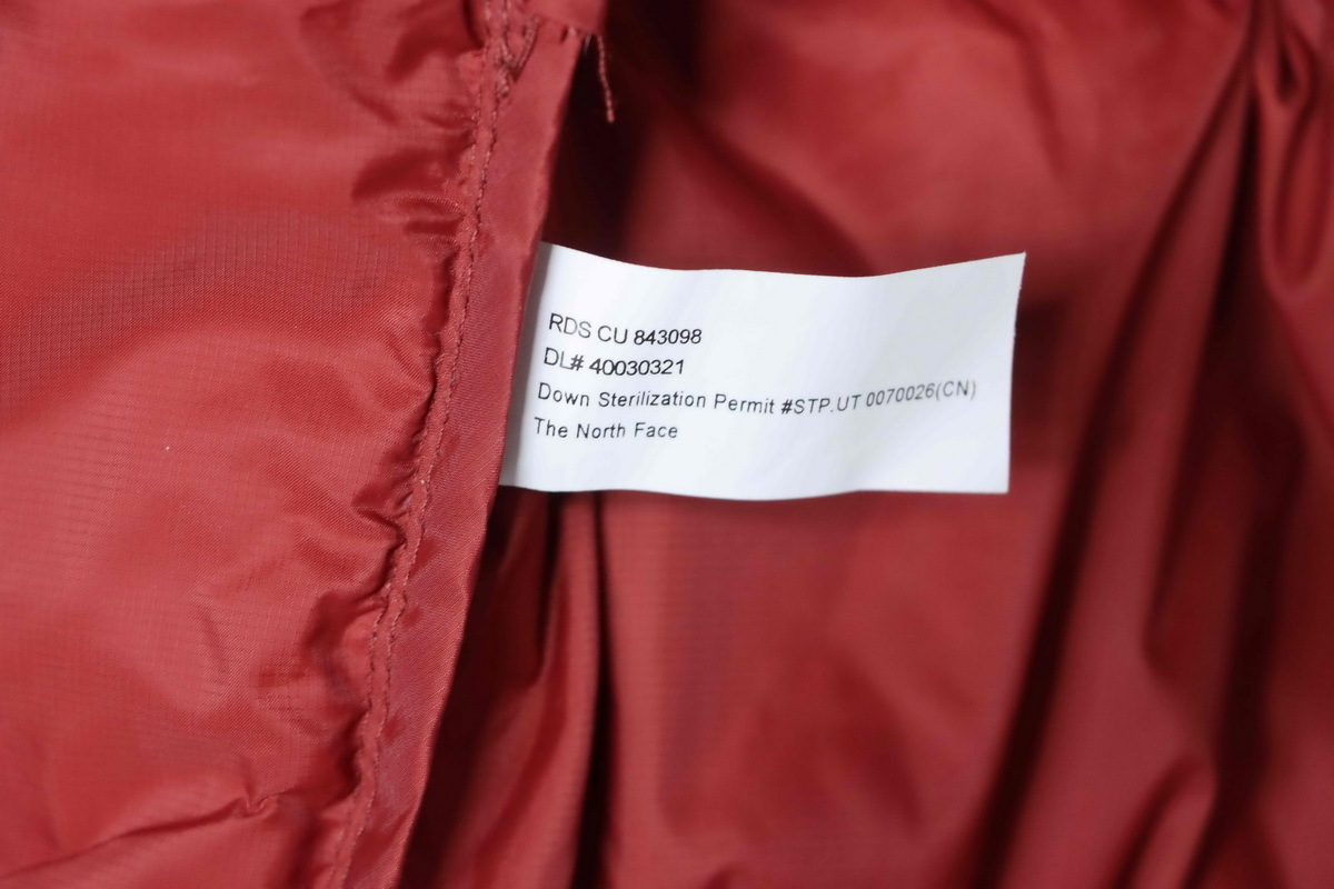     The North Face Nuptse Short Down Jacket Red