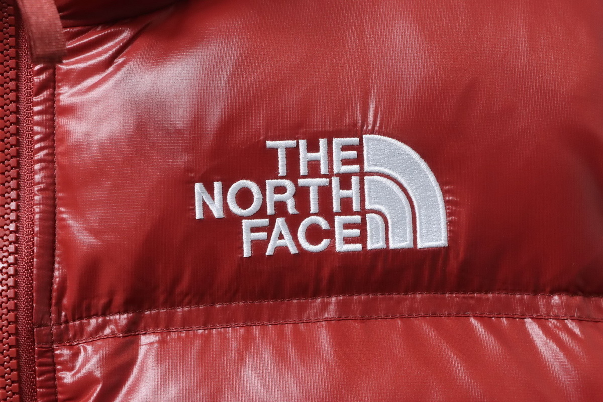     The North Face Nuptse Short Down Jacket Red