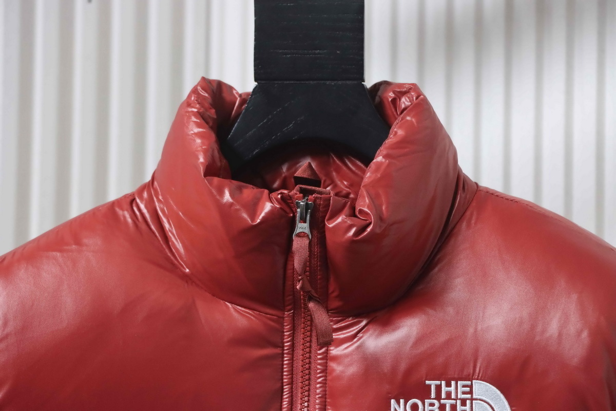     The North Face Nuptse Short Down Jacket Red