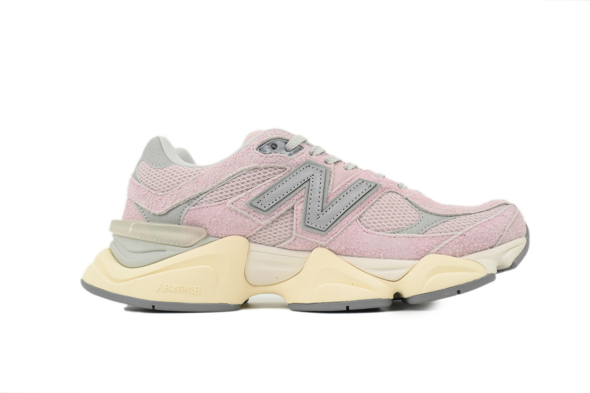    New Balance 9060 December Sky