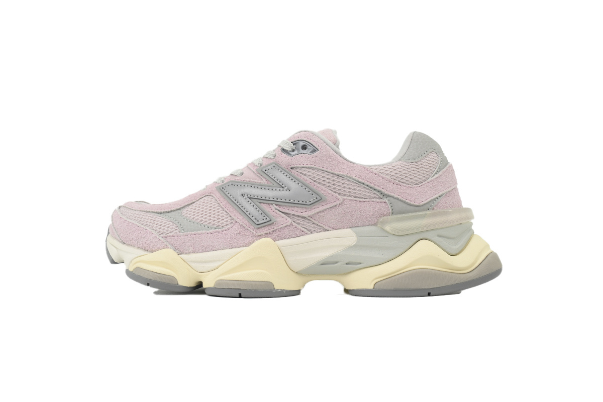    New Balance 9060 December Sky