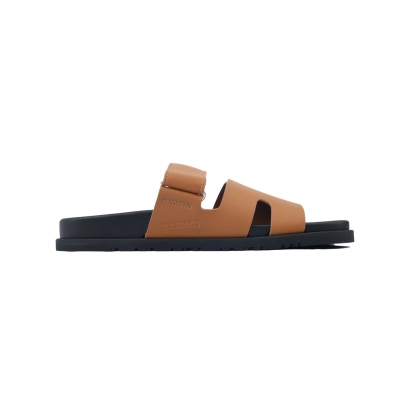    Pkgod Hermes Chypre Series Calfskin Sandals in Brown (Leather) 02