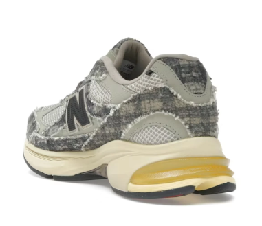    Joe Freshgoods x New Balance 2010 BAG LADY