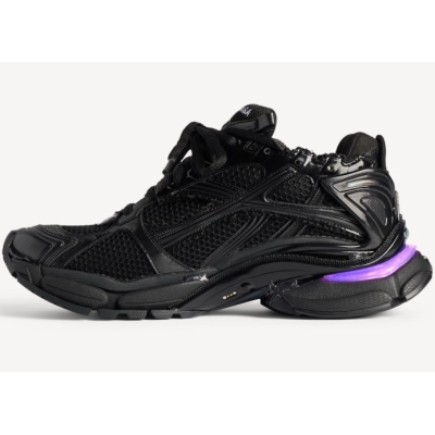 Balenciaga Runner Led Sneaker in Black 853225 WRNLD 1000 01