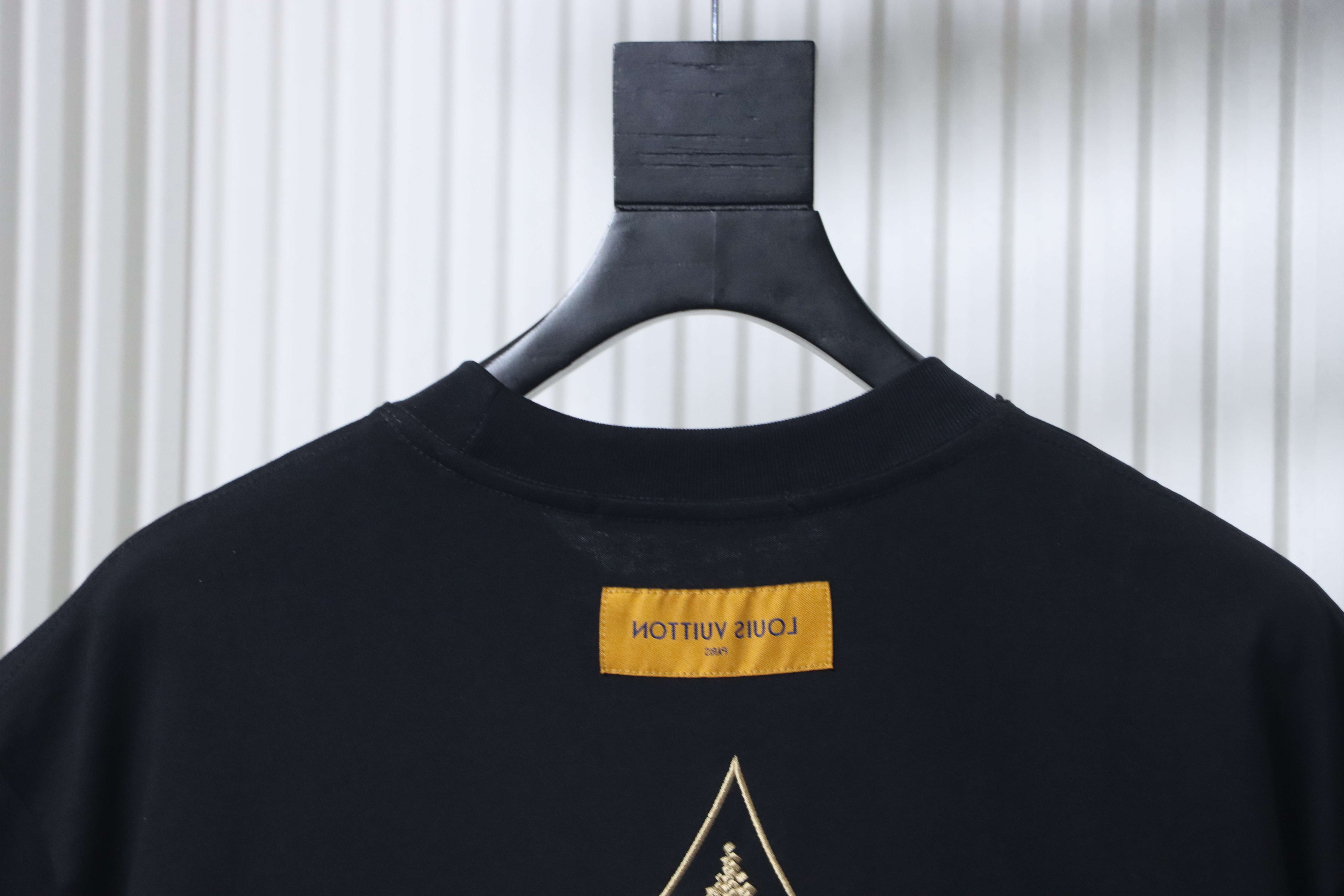     Louis Vuitton Monogram Flower 3D Gradient Print T-Shirt Black