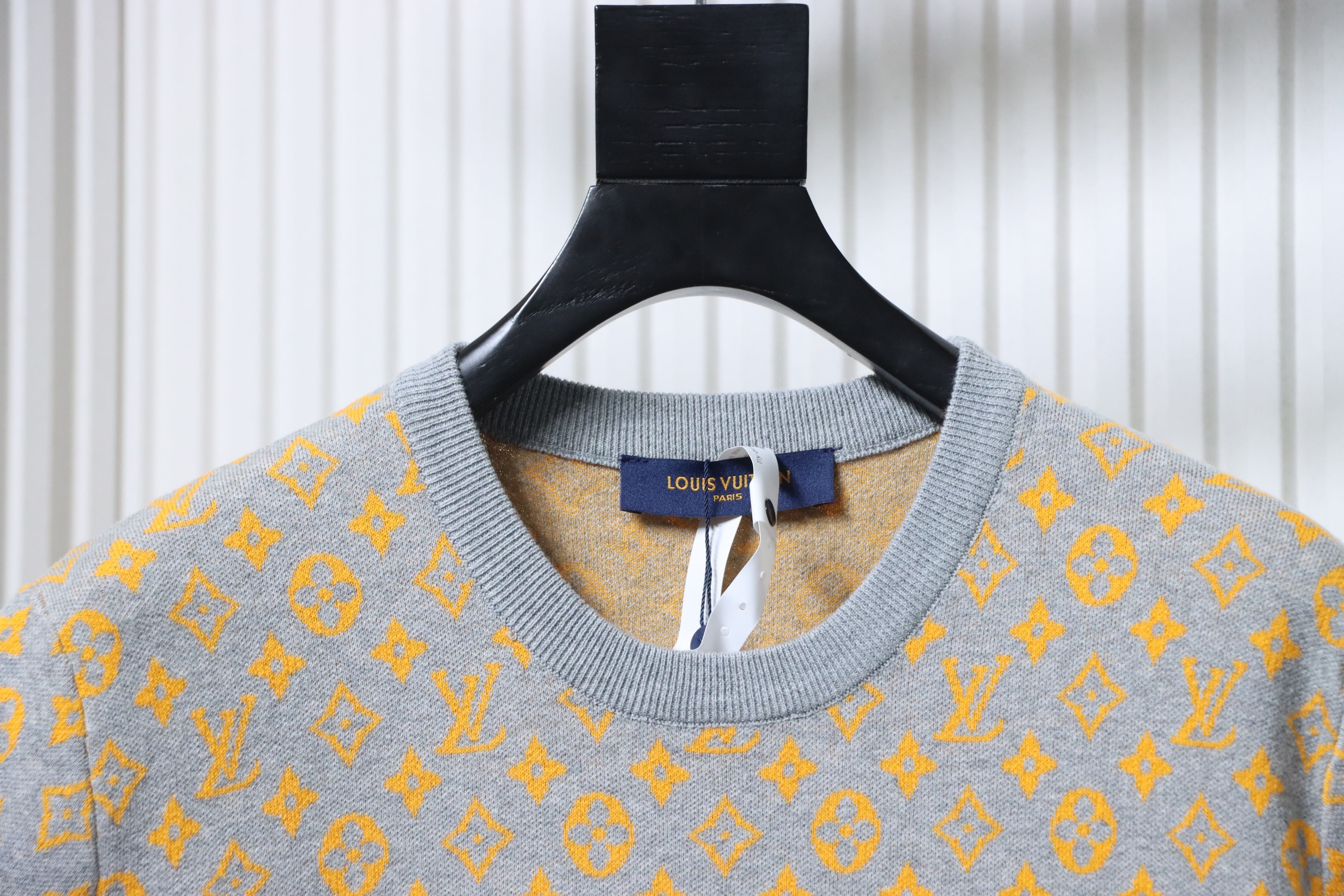     Louis Vuitton Monogram Short-Sleeved Crewneck Brown