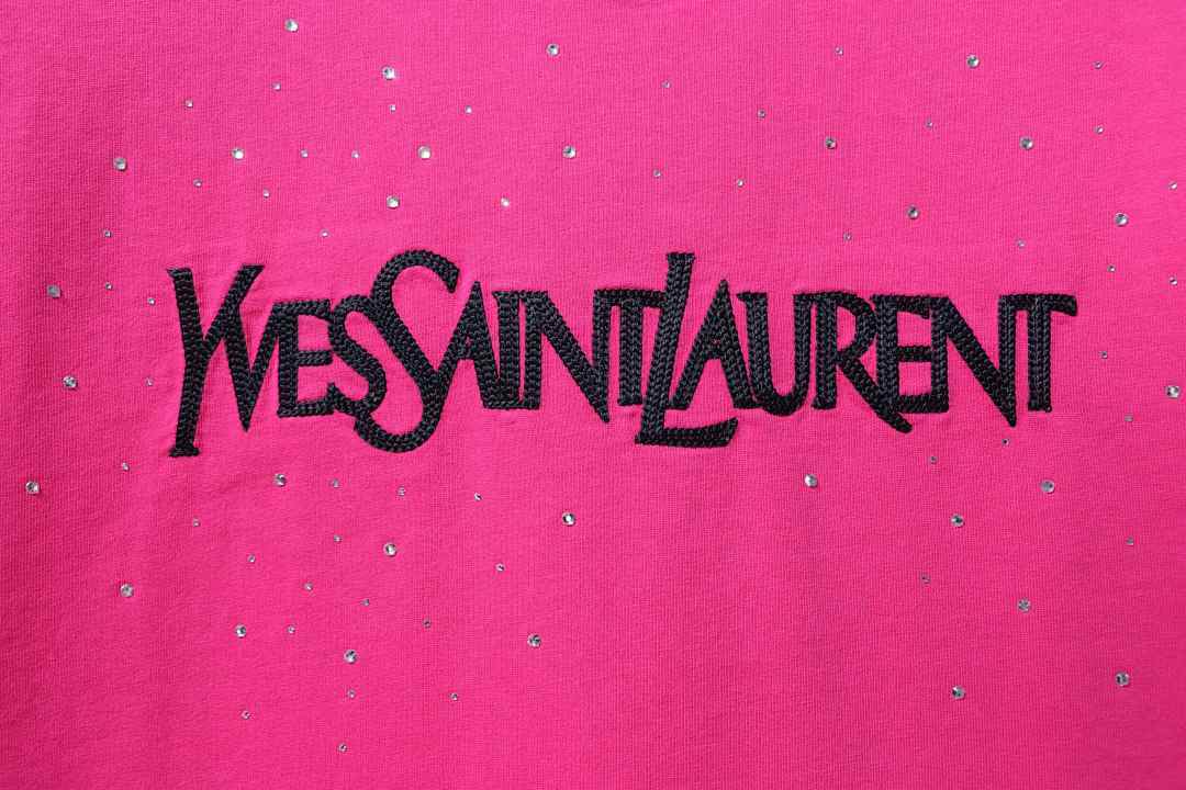     Saint Laurent Large Bord T Shirt Rose