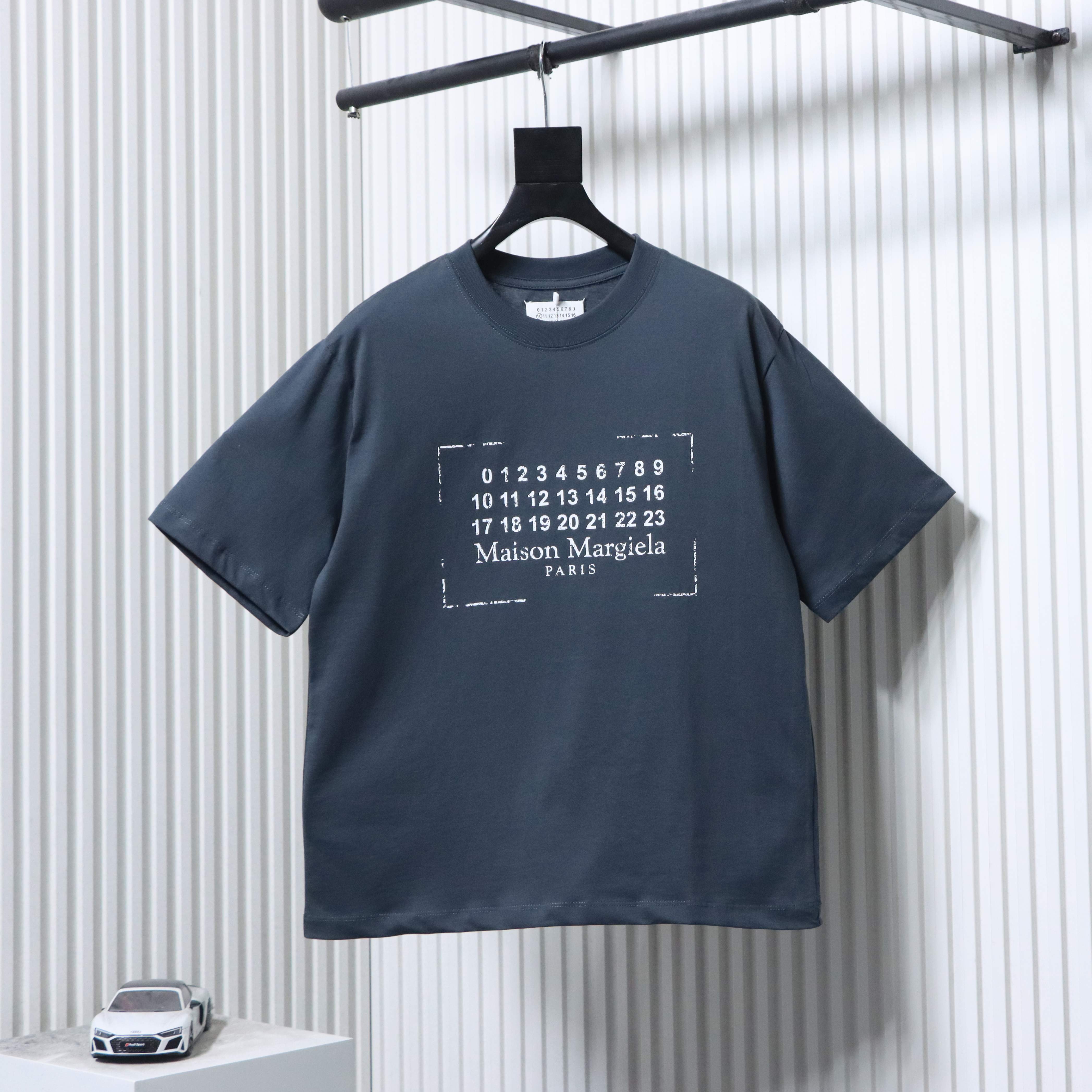    Maison Margiela 26SS Numeric Cotton Jersey T-shirt Vintage Blue
