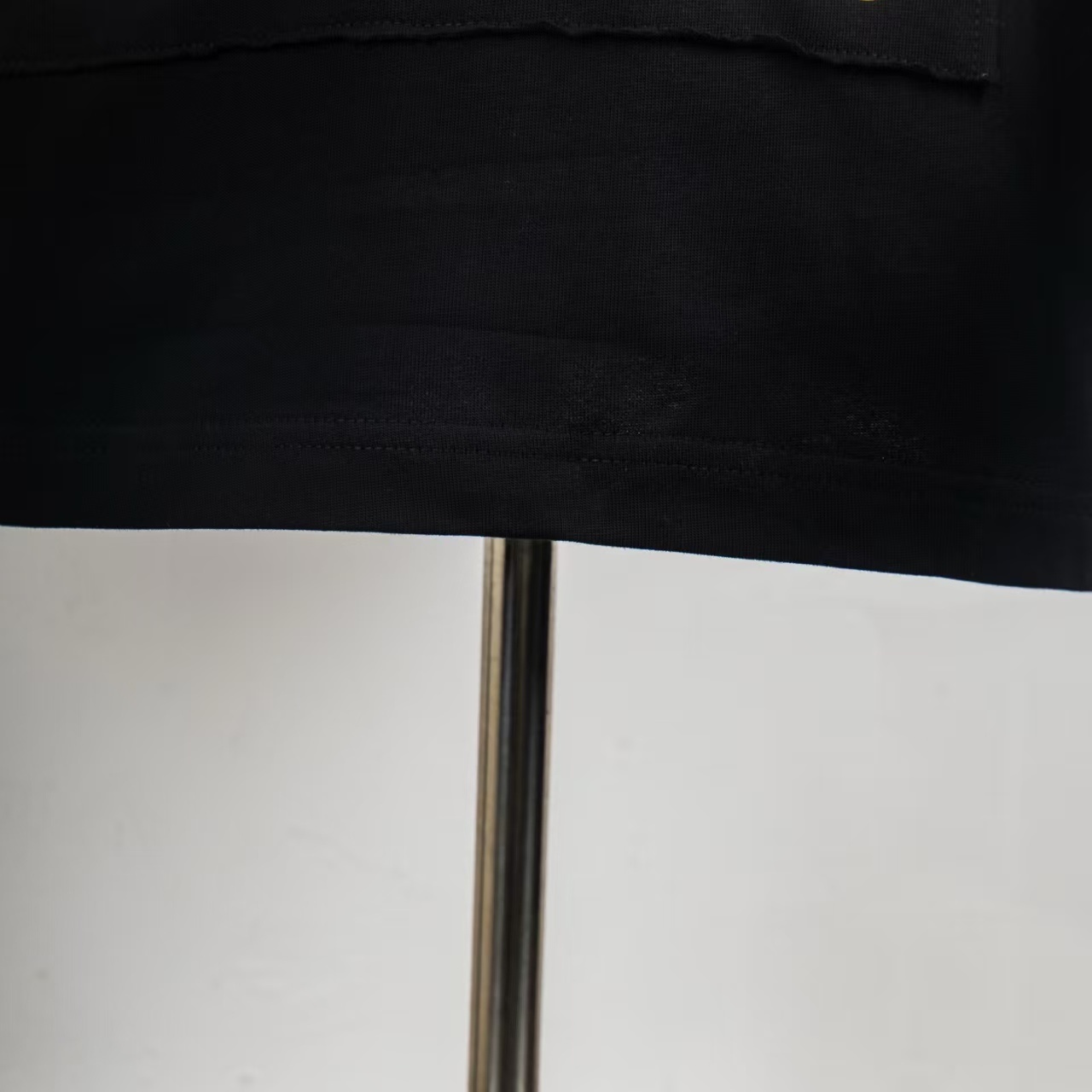     Louis Vuitton Classic Black T-shirt 6027