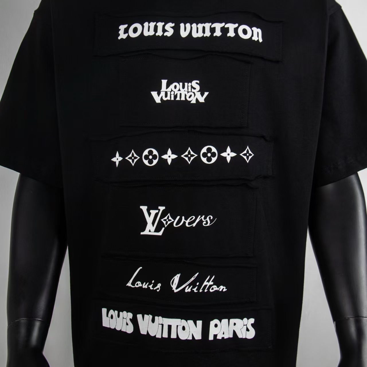     Louis Vuitton Classic Black T-shirt 6027