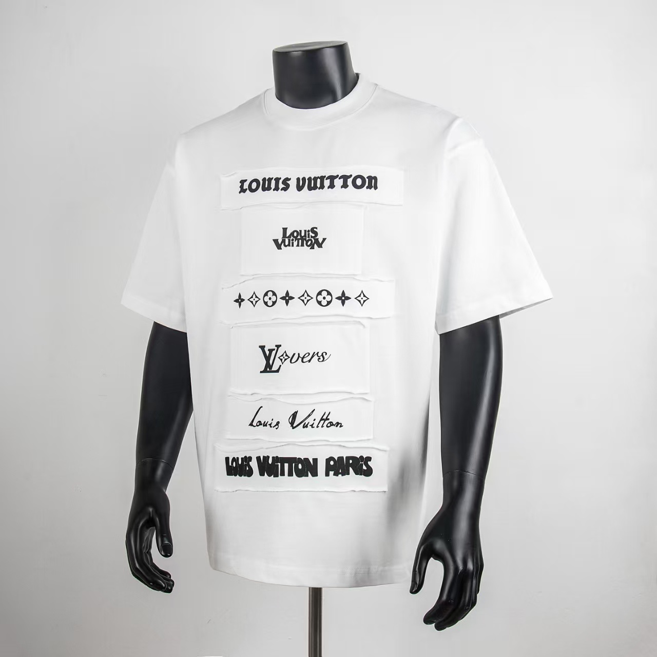     Louis Vuitton Classic White T-shirt 6027