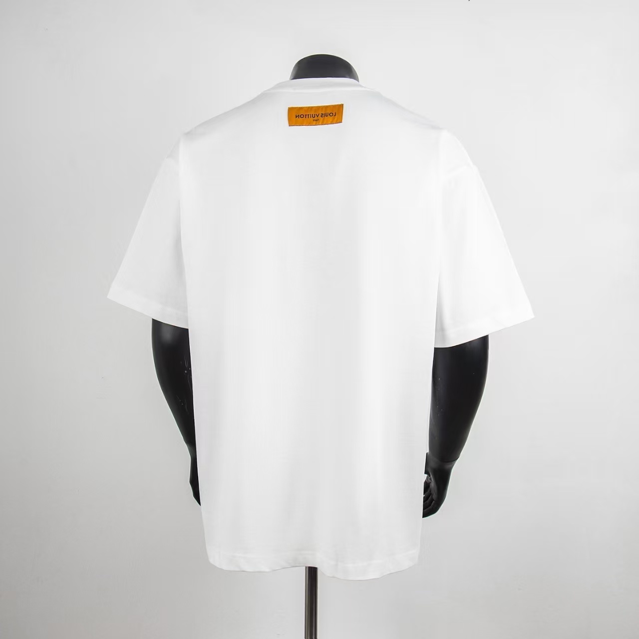    Louis Vuitton Classic White T-shirt 6027