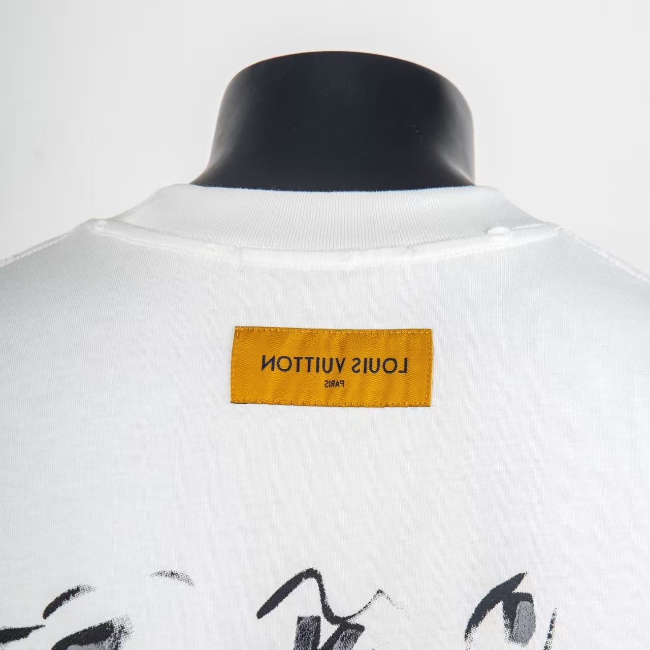     Louis Vuitton Embossed T-Shirt White 6030