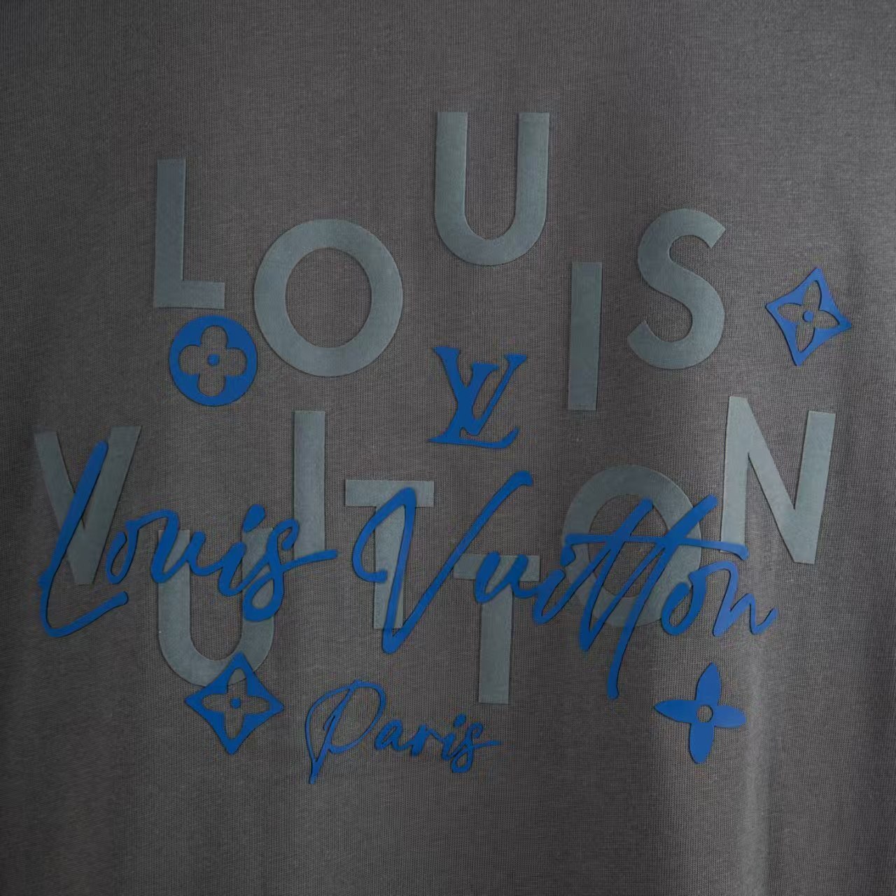     Louis Vuitton Letter T-Shirt Black 6035