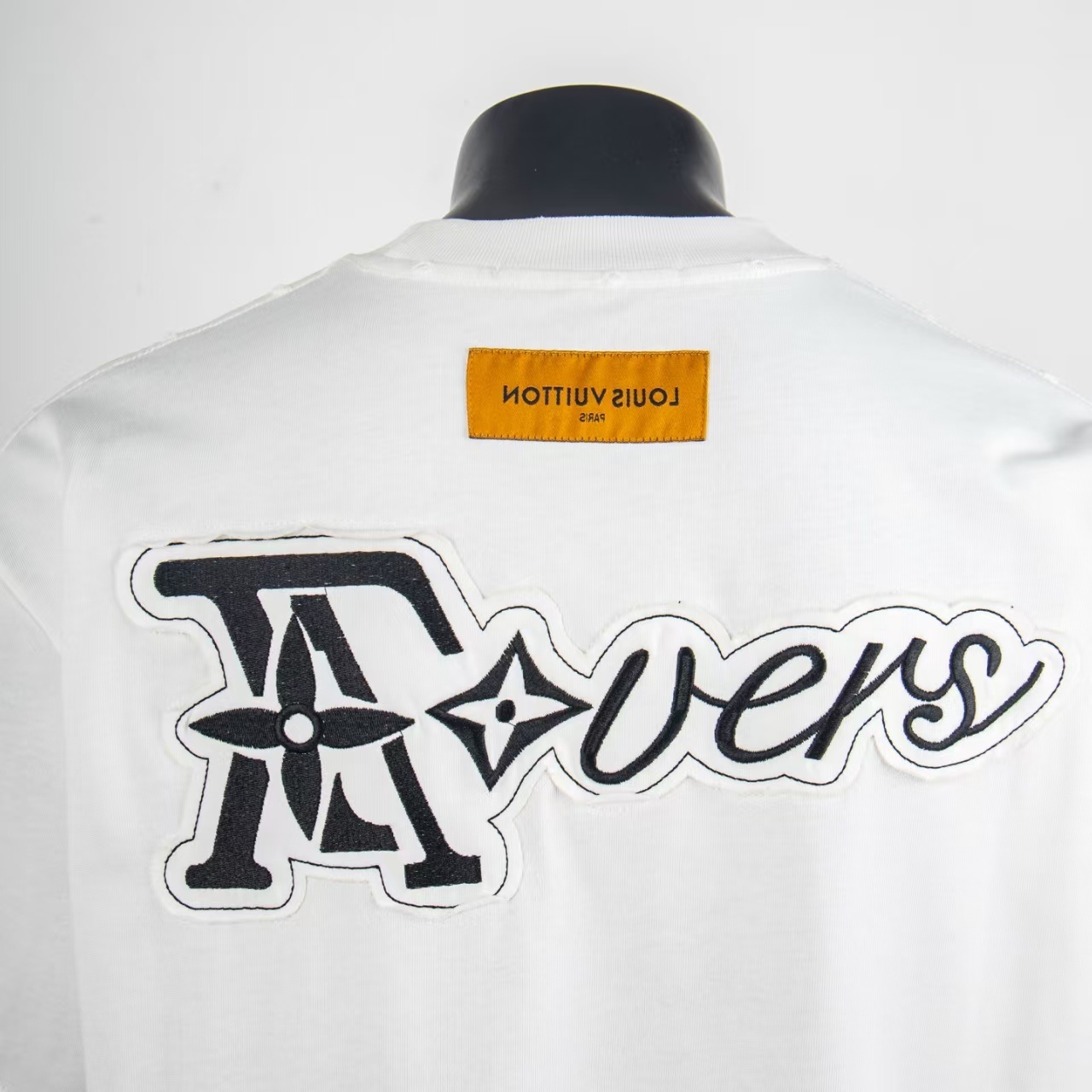     Louis Vuitton Lovers T-shirt White 6024