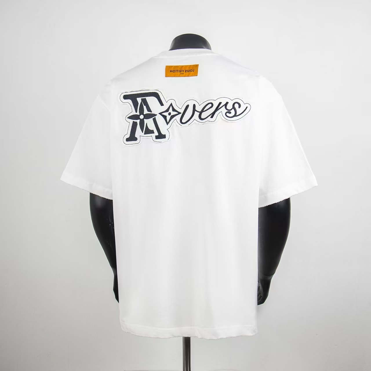     Louis Vuitton Lovers T-shirt White 6024