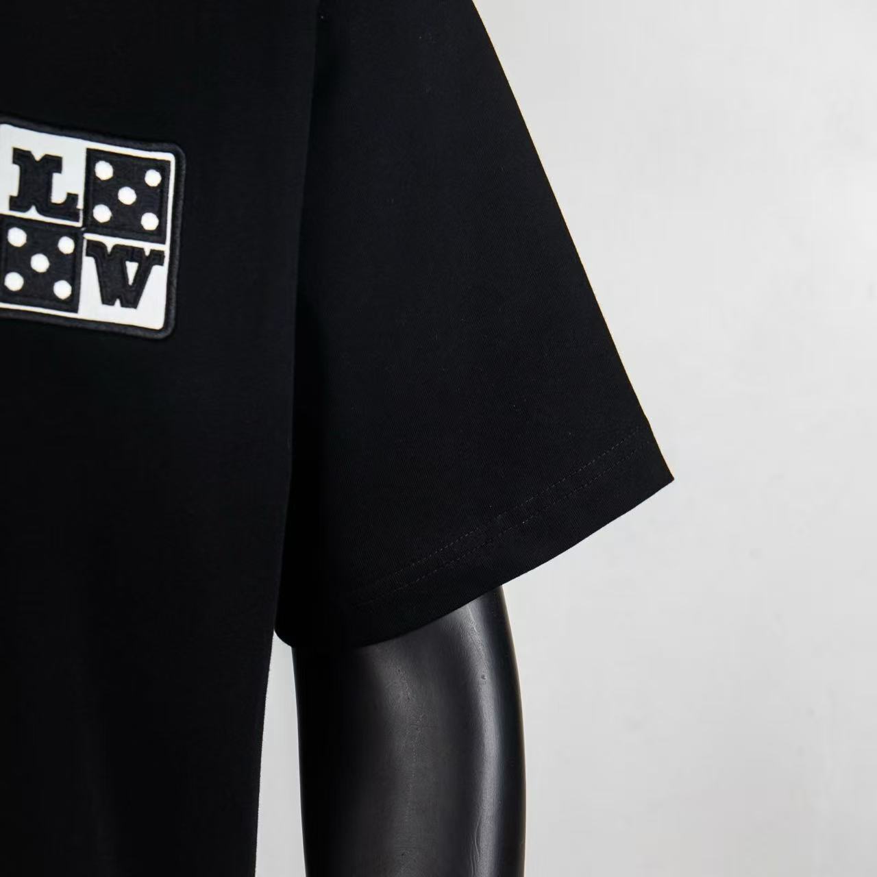     Louis Vuitton Printed T-shirt Black 6005