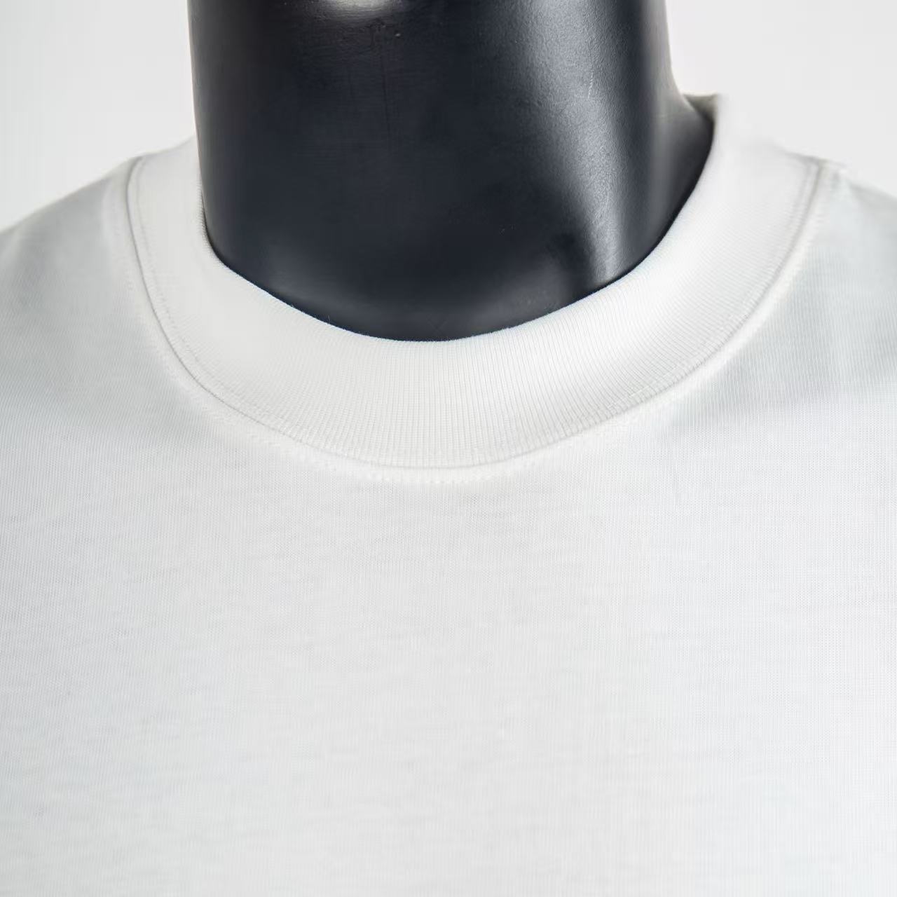     Louis Vuitton Printed T-shirt White 6005