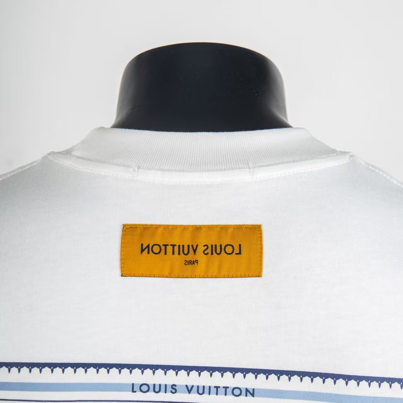     Louis Vuitton Printed T-shirt White 6033