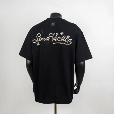 Top Quality     Louis Vuitton Embellished Signature T-Shirt Black 6012 02