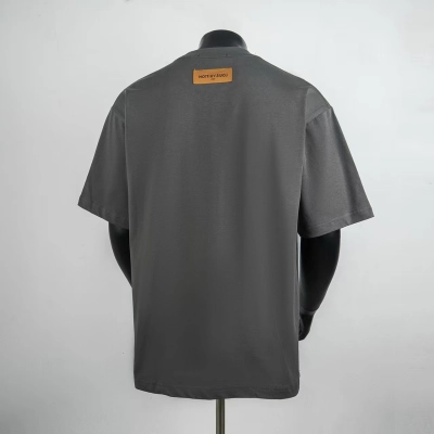 Top Quality     Louis Vuitton Embellished Signature T-Shirt Black 6020 02