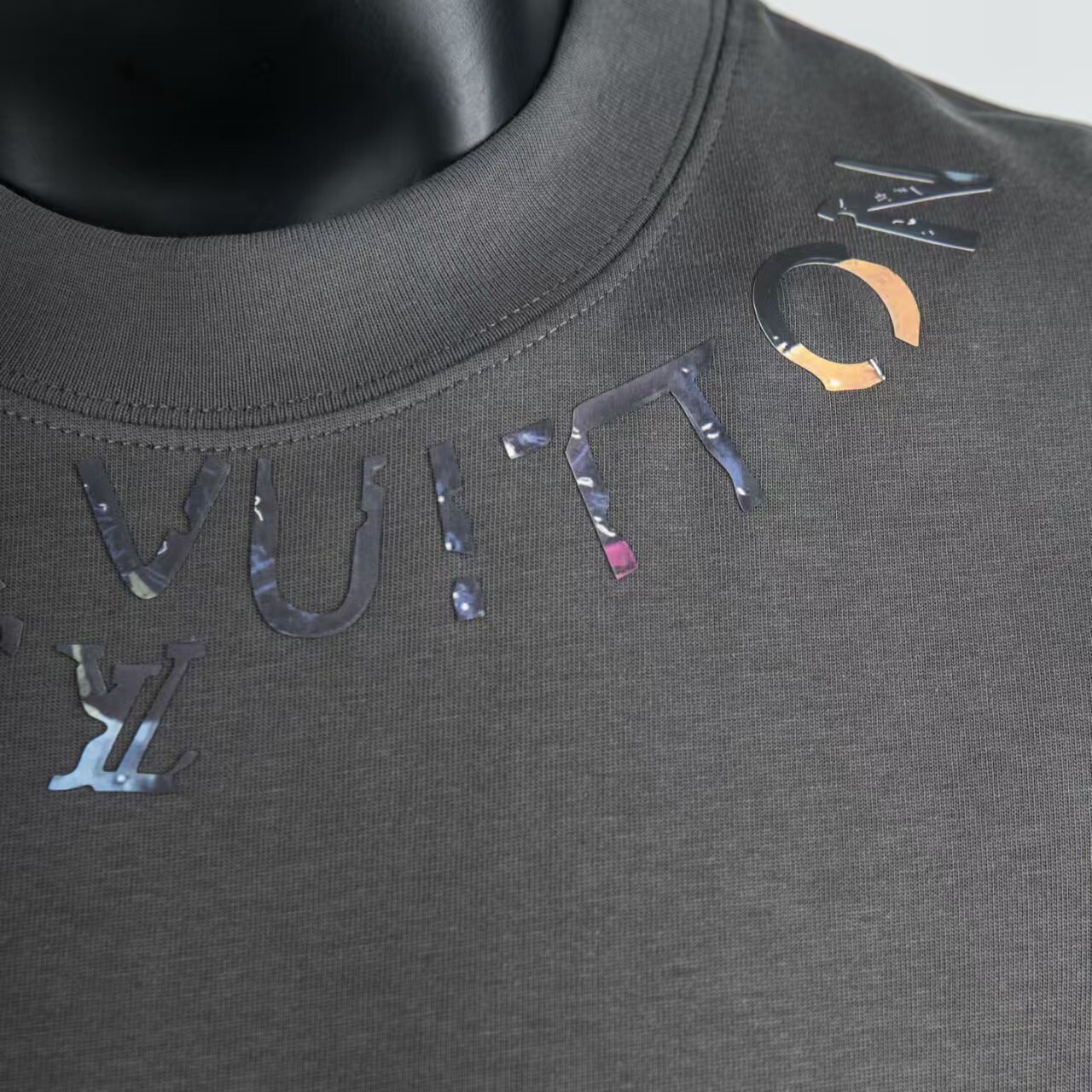     Louis Vuitton Embellished Signature T-Shirt Black 6020