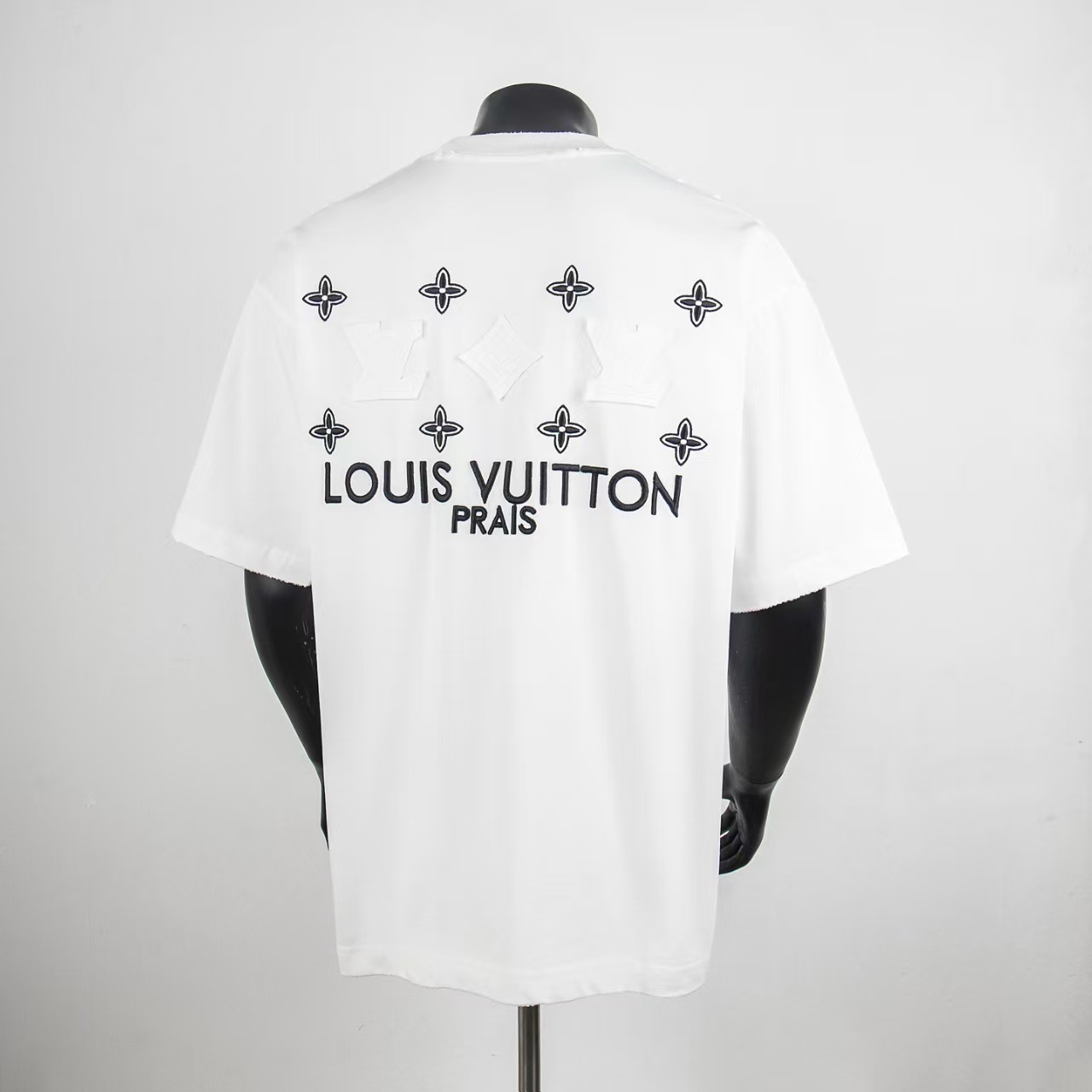     Louis Vuitton Embellished Signature T-Shirt White 6019