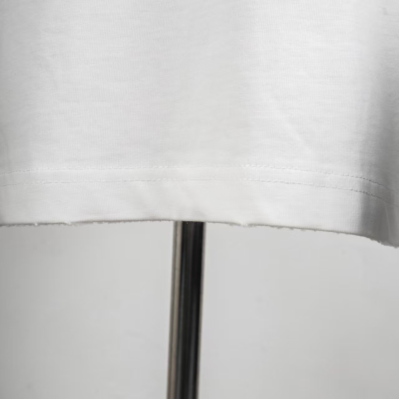     Louis Vuitton Embellished Signature T-Shirt White 6019