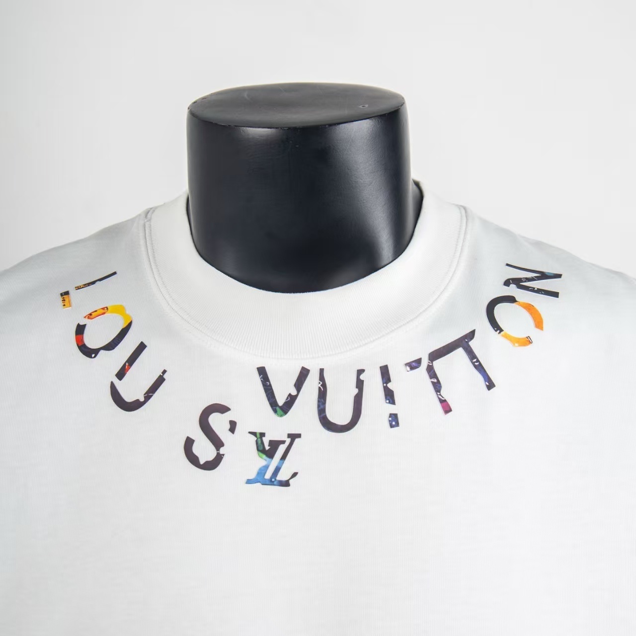     Louis Vuitton Embellished Signature T-Shirt White 6020