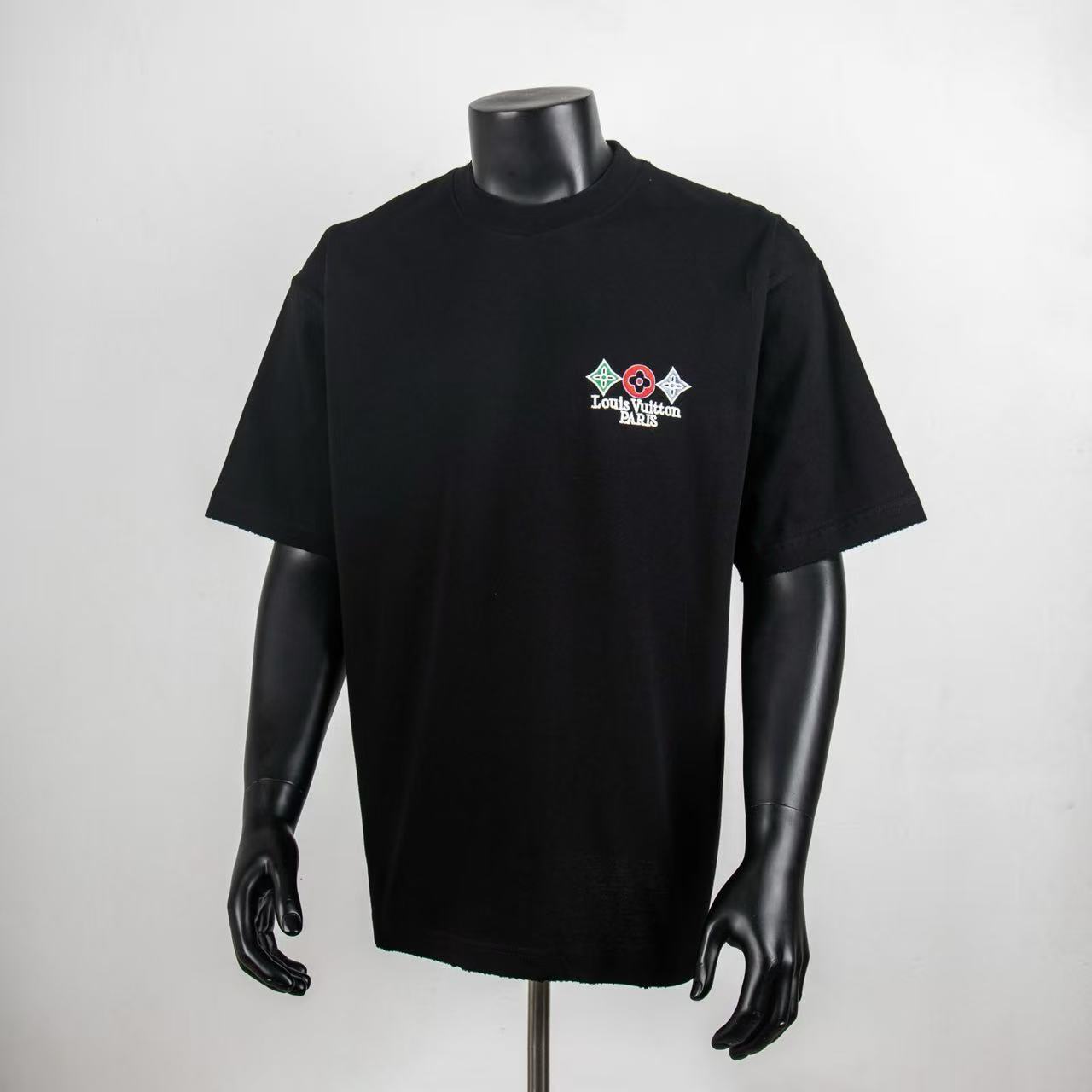     Louis Vuitton Embossed T-Shirt Black 6014