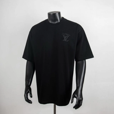 Top Quality     Louis Vuitton Embossed T-Shirt Black 6016 01