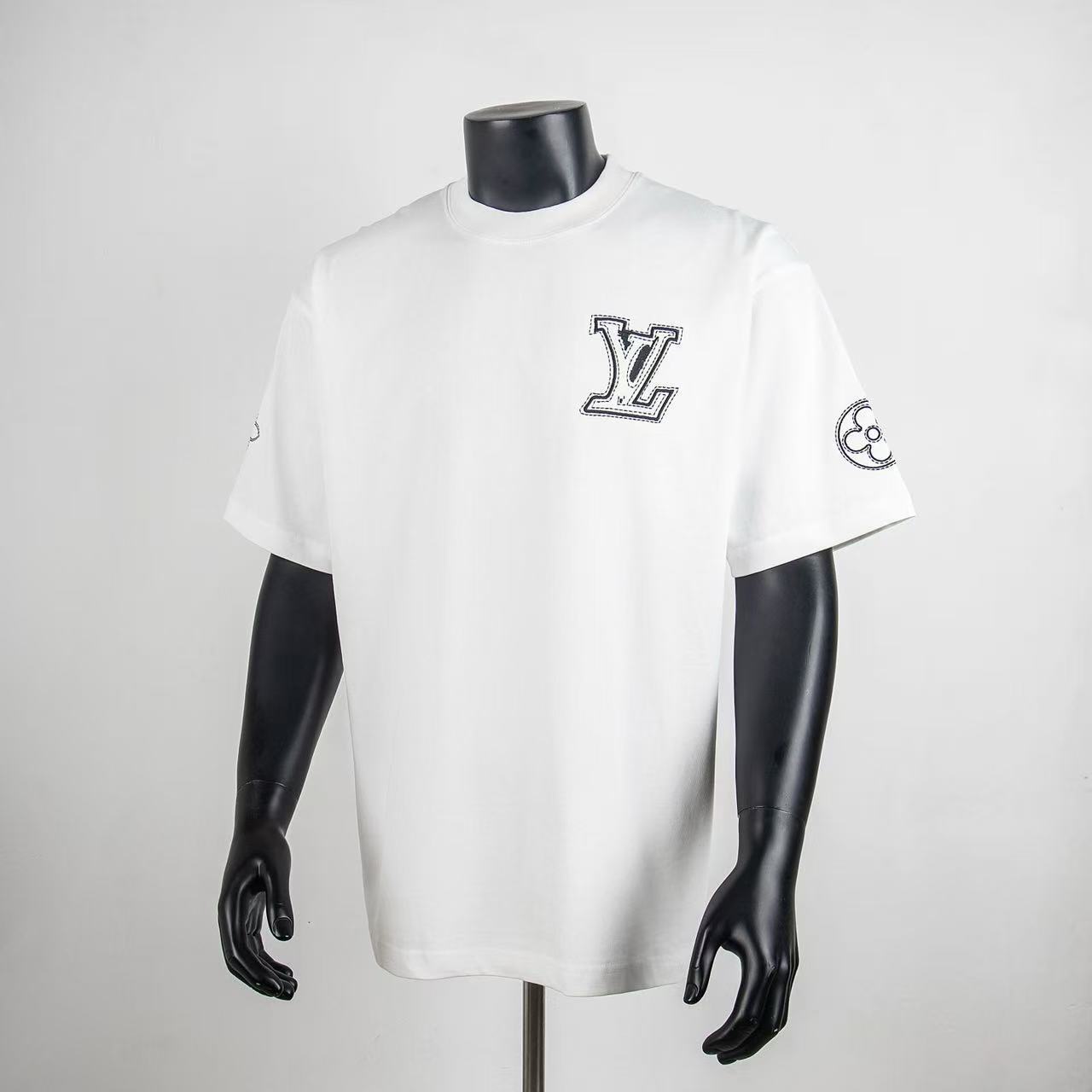     Louis Vuitton Embossed T-Shirt White 6013