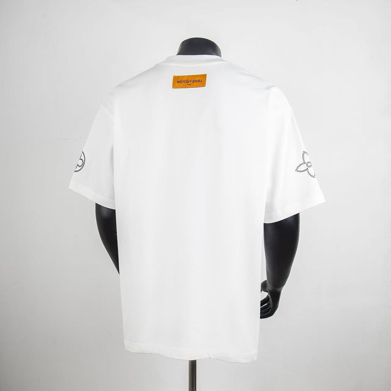     Louis Vuitton Embossed T-Shirt White 6013