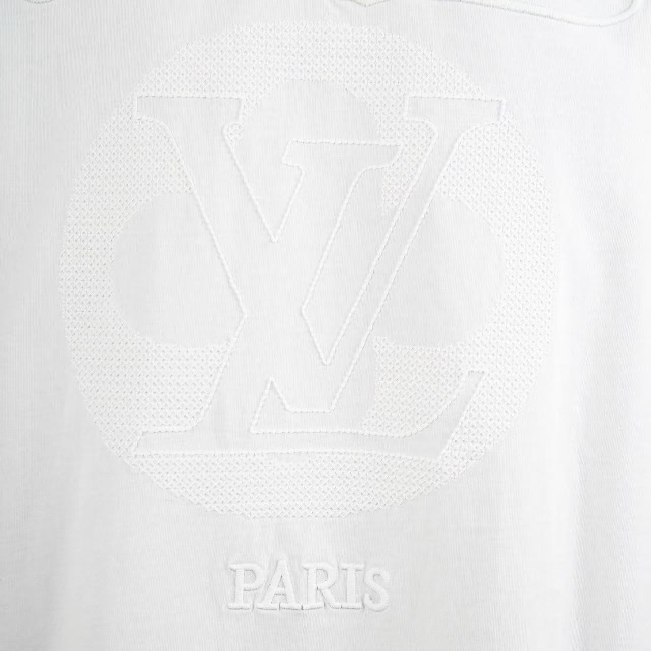     Louis Vuitton Embossed T-Shirt White 6016