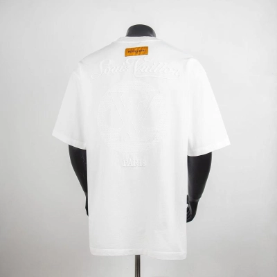 Top Quality     Louis Vuitton Embossed T-Shirt White 6016 02