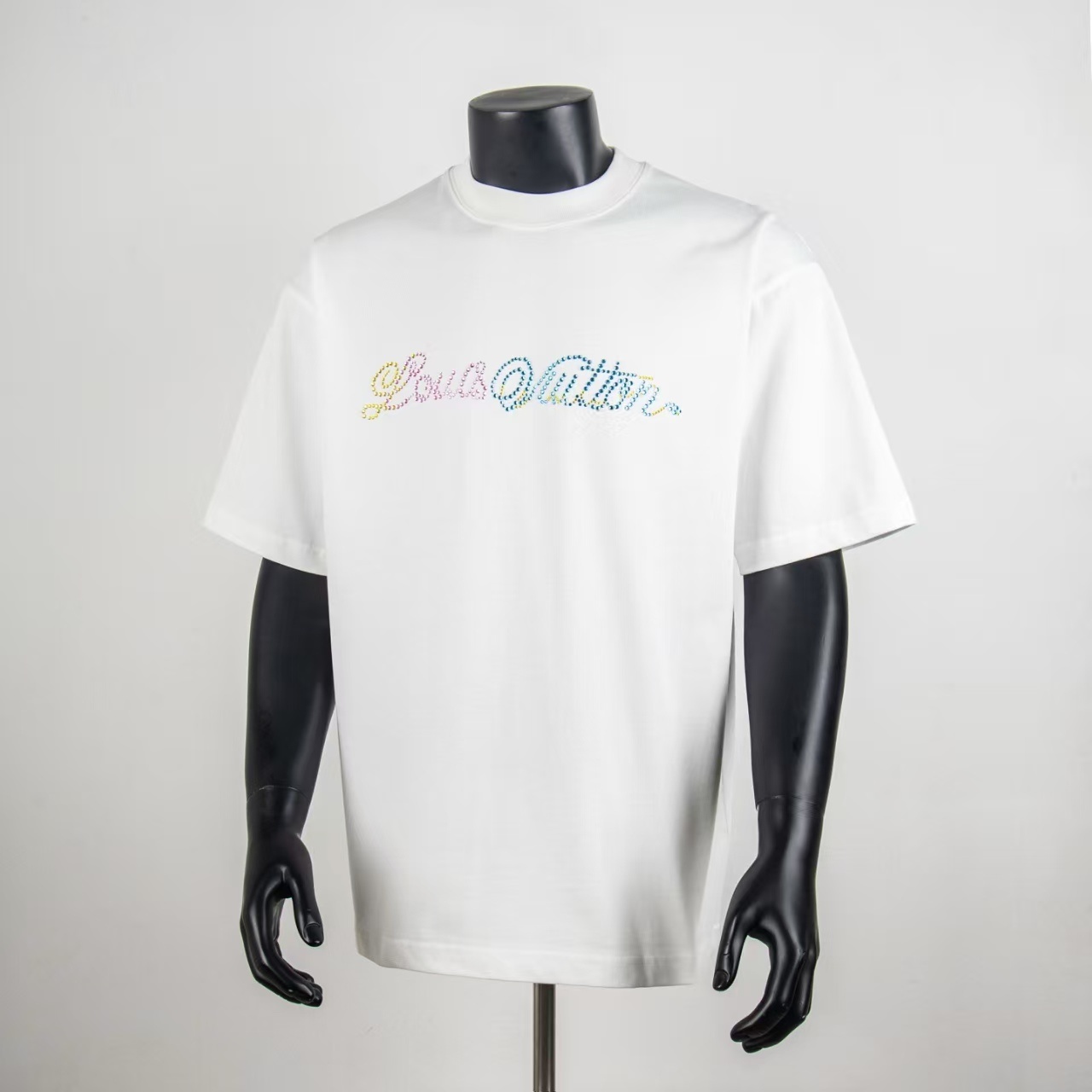     Louis Vuitton Embossed T-Shirt White 6018
