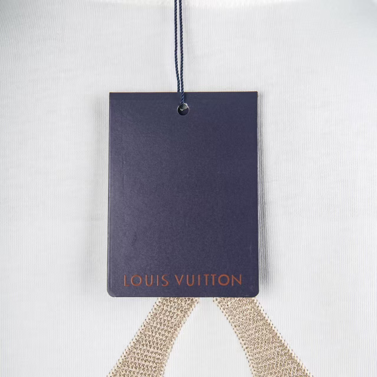     Louis Vuitton Embossed T-Shirt White 6018