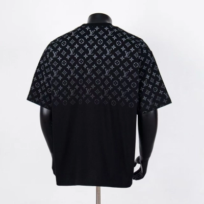 Top Quality     Louis Vuitton Gradient Cotton T-shirt Black 6028 02