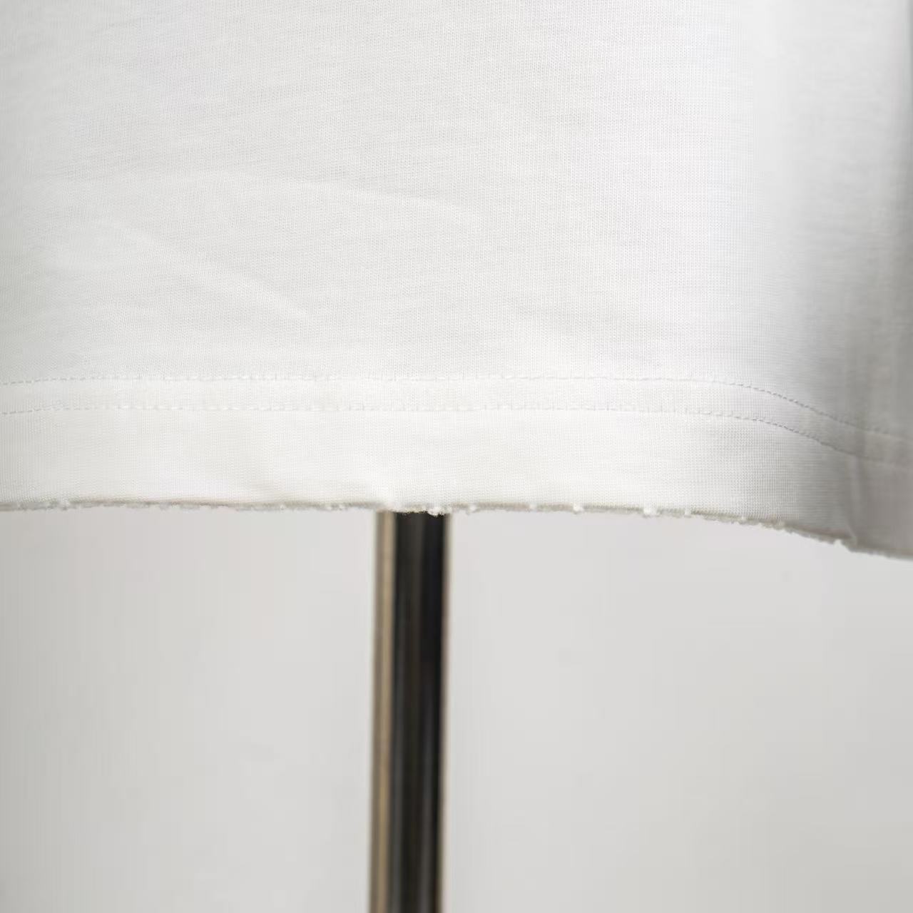     Louis Vuitton Monogram T-Shirt White 6010