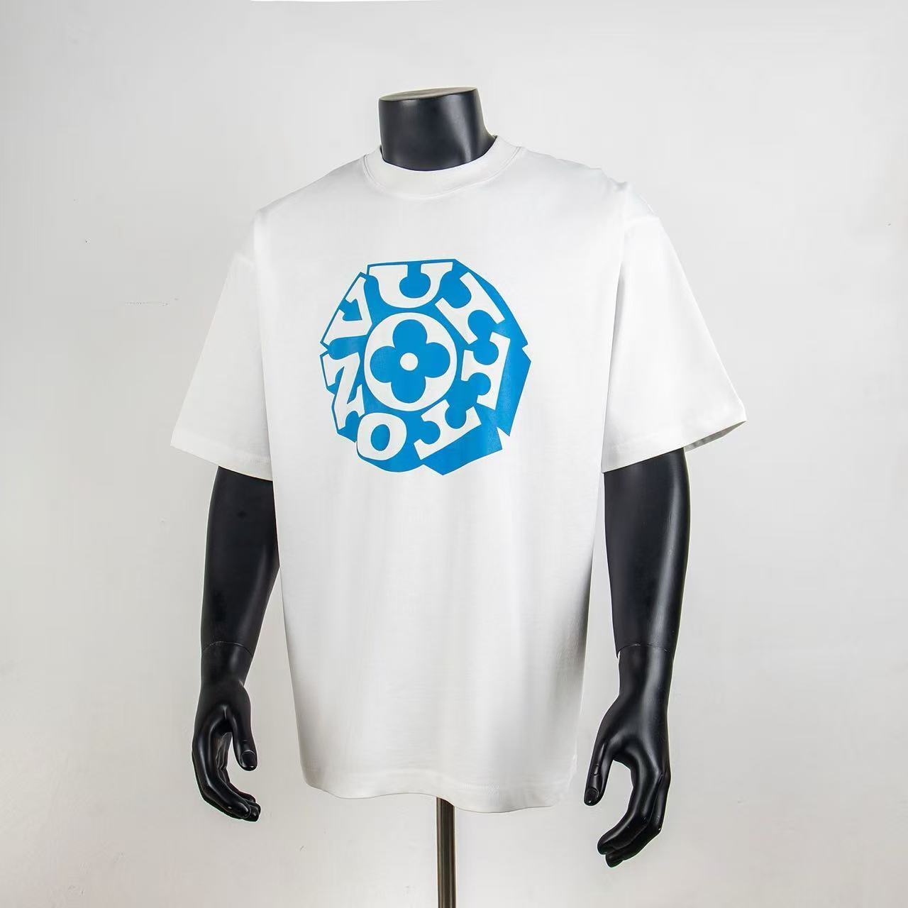     Louis Vuitton Printed Signature T-shirt White 6008