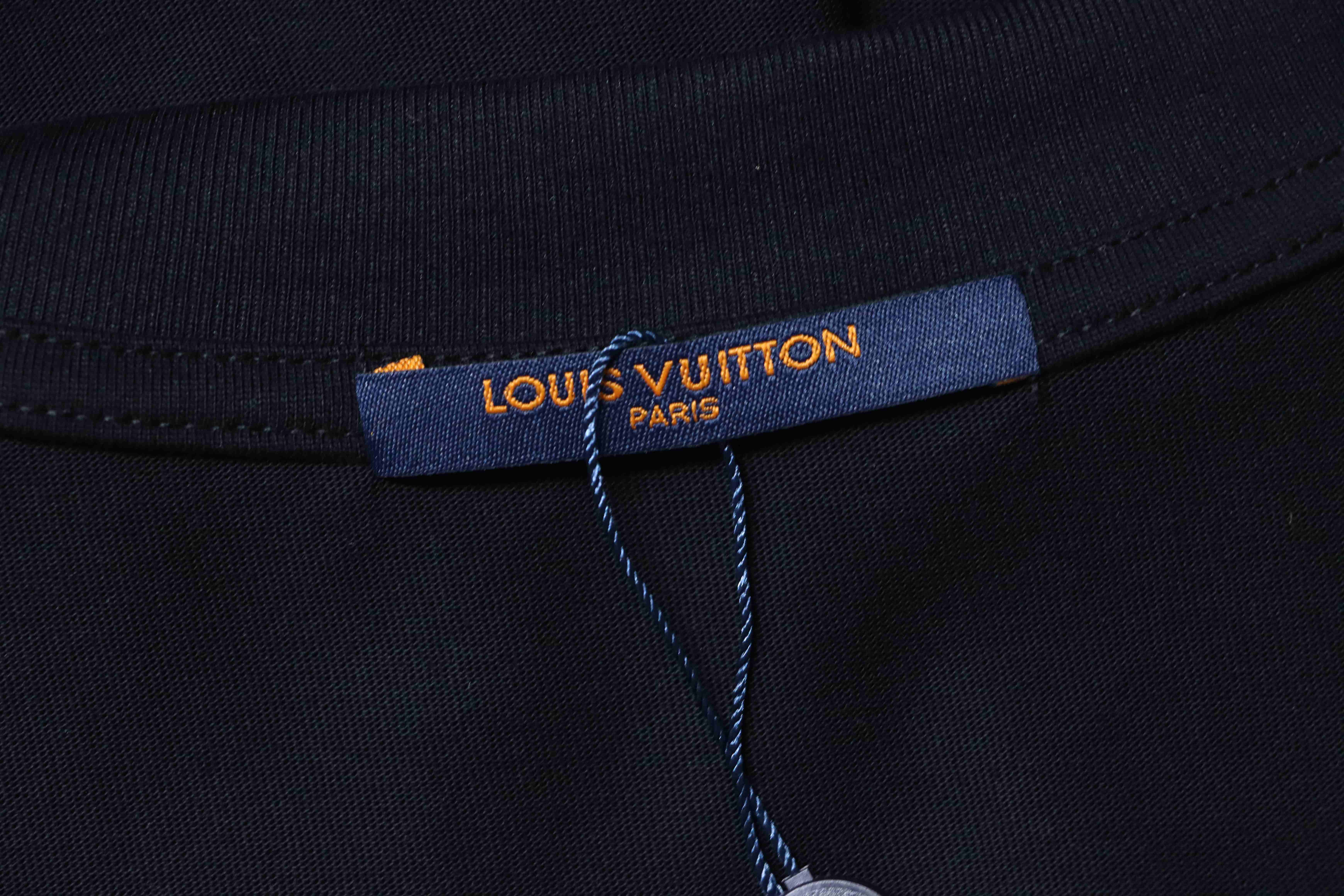     Louis Vuitton Crown Embroidery T-Shirt Black