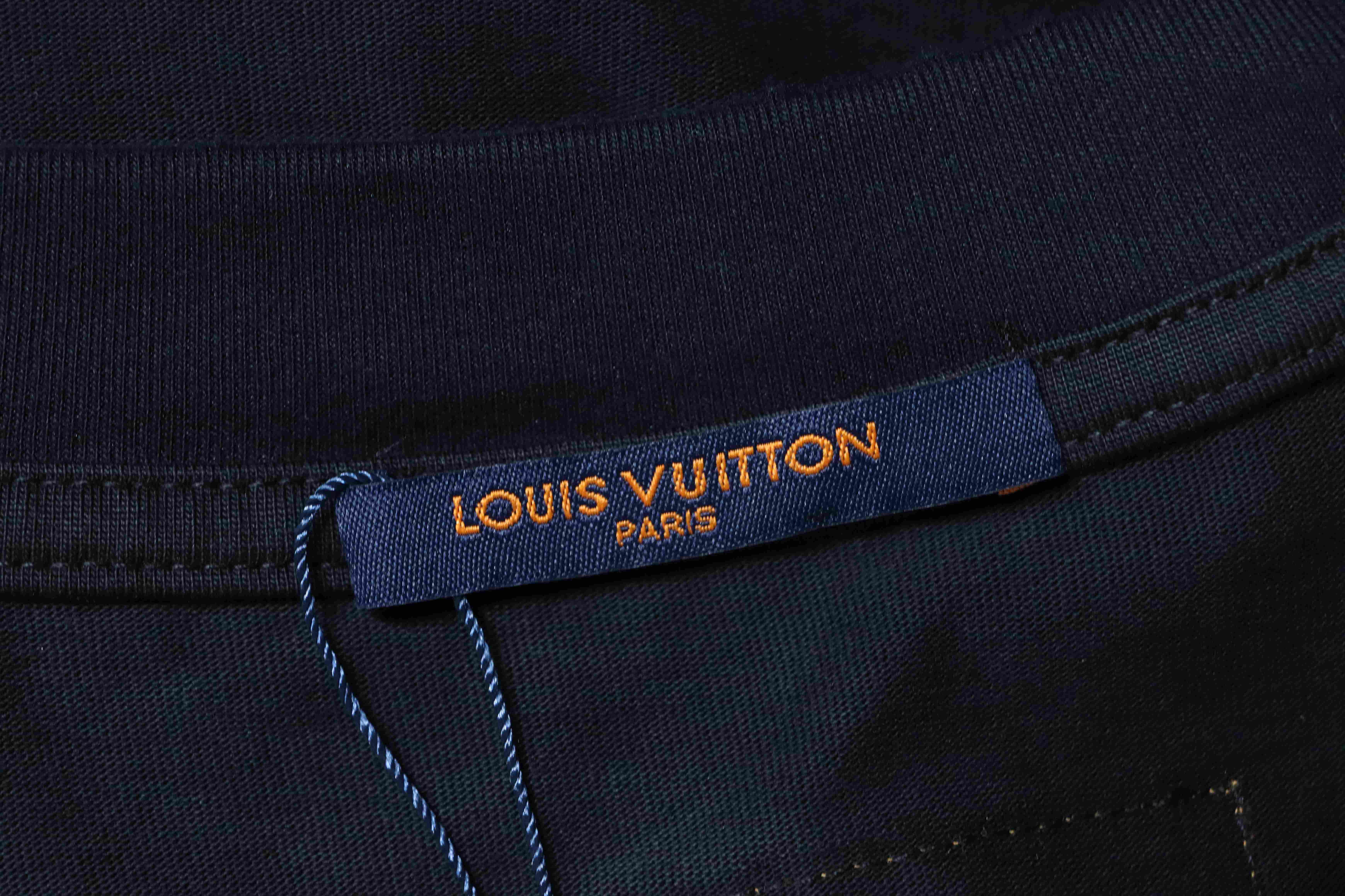     Louis Vuitton Embroidered LogoT-Shirt Black