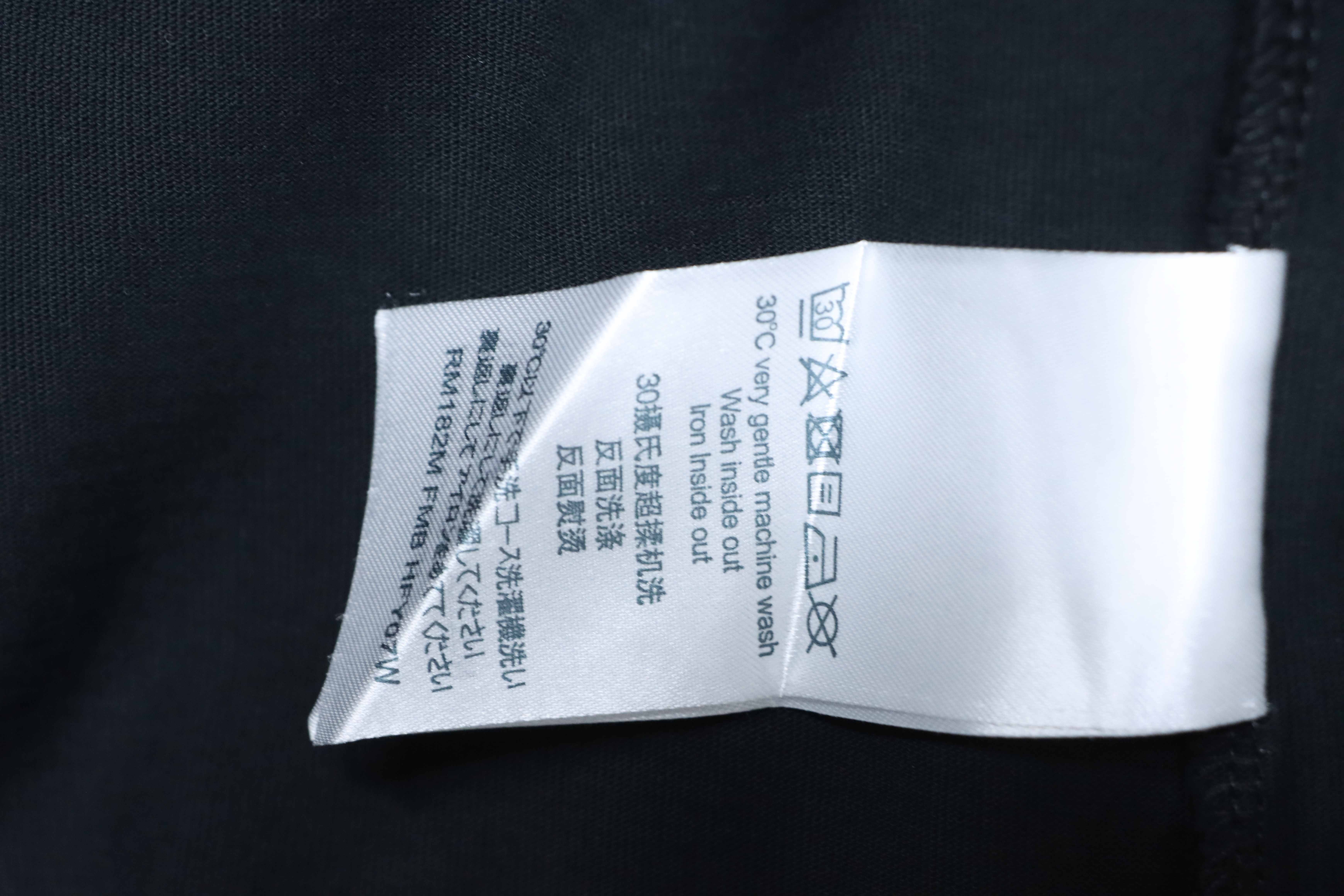     Louis Vuitton Embroidered LogoT-Shirt Black