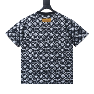Top Quality     Louis Vuitton Full Logo T-shirt Black 02