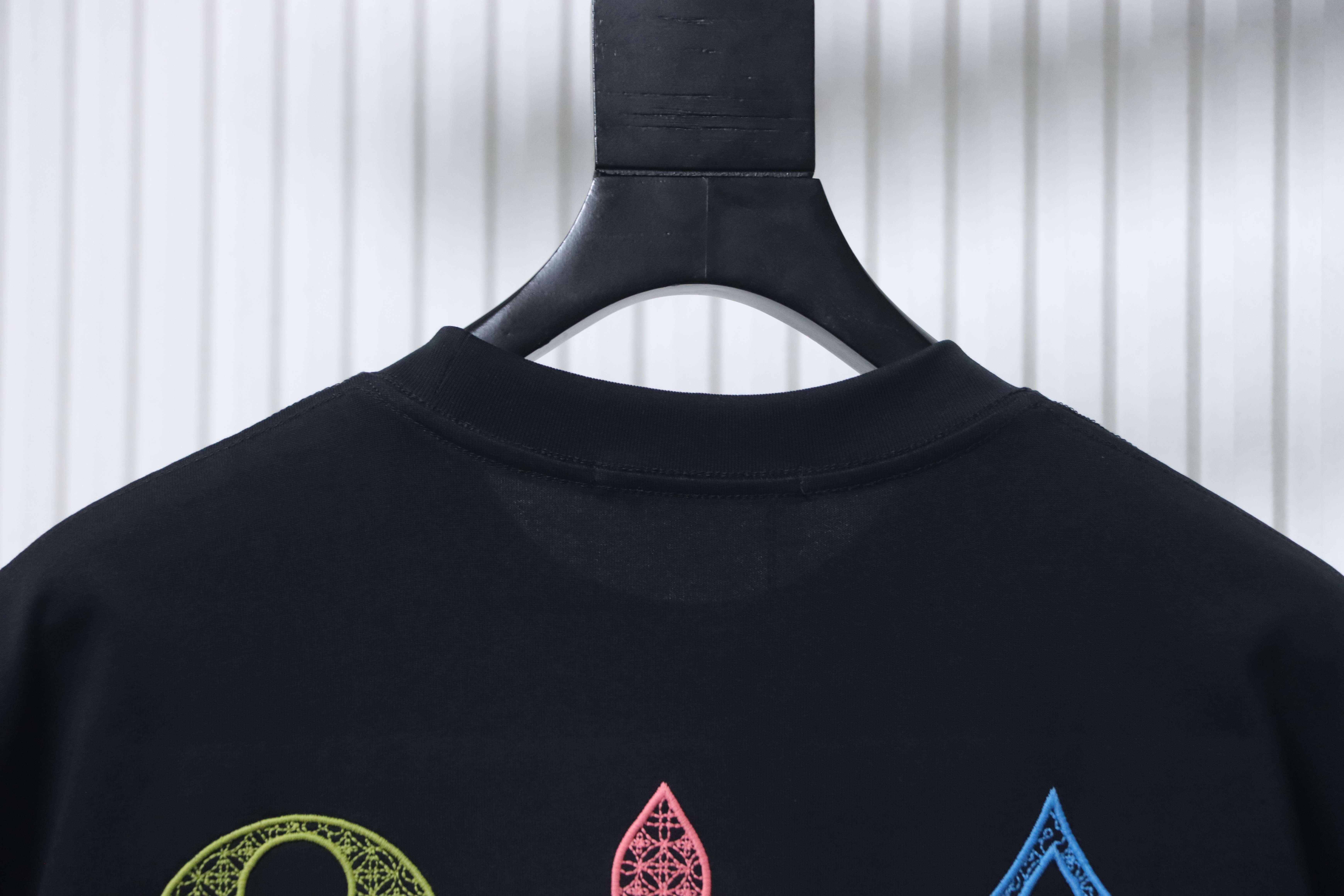     Louis Vuitton San Hua 3D Embroidery T-Shirt Black