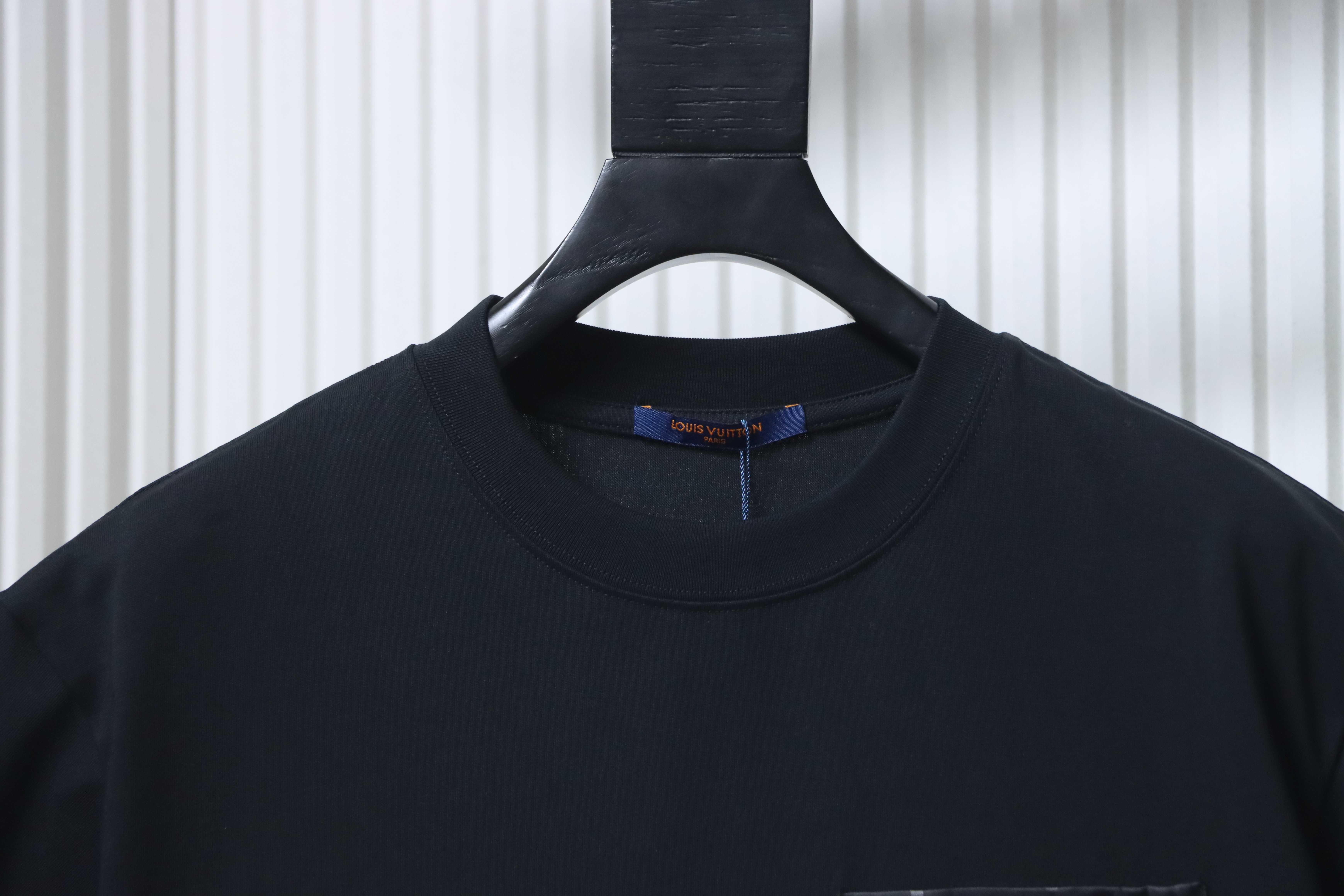     Louis Vuitton Subtle Pattern T-Shirt Black
