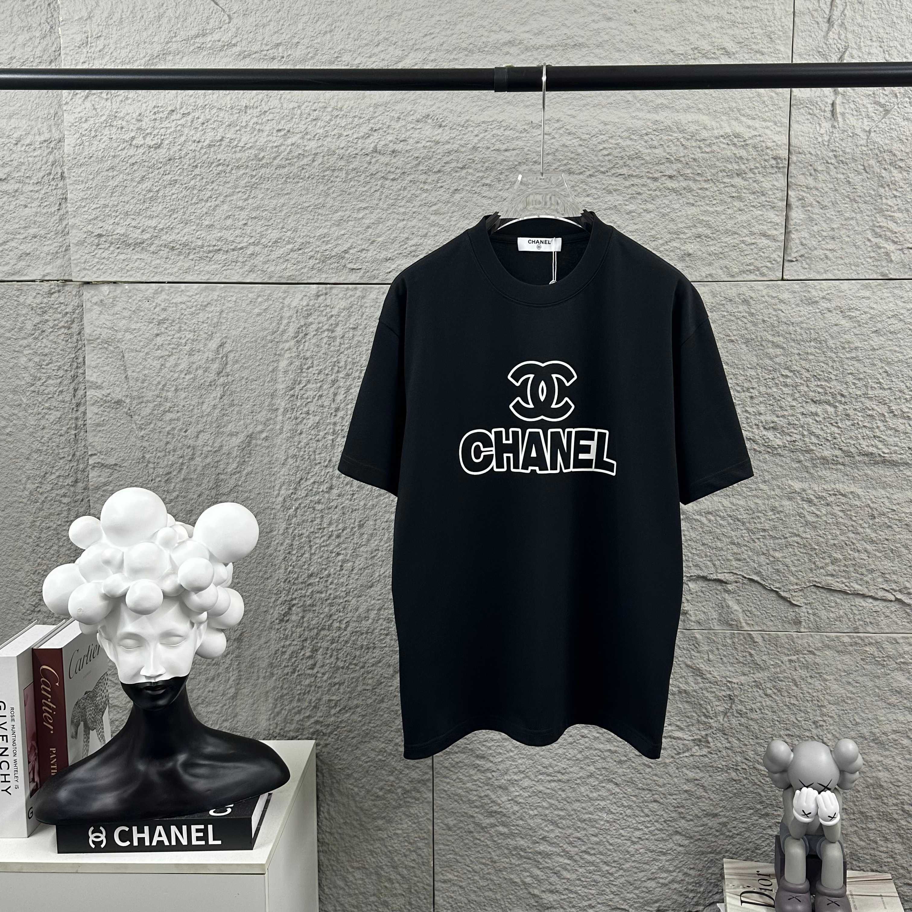    Chanel Both Sides T-shirt