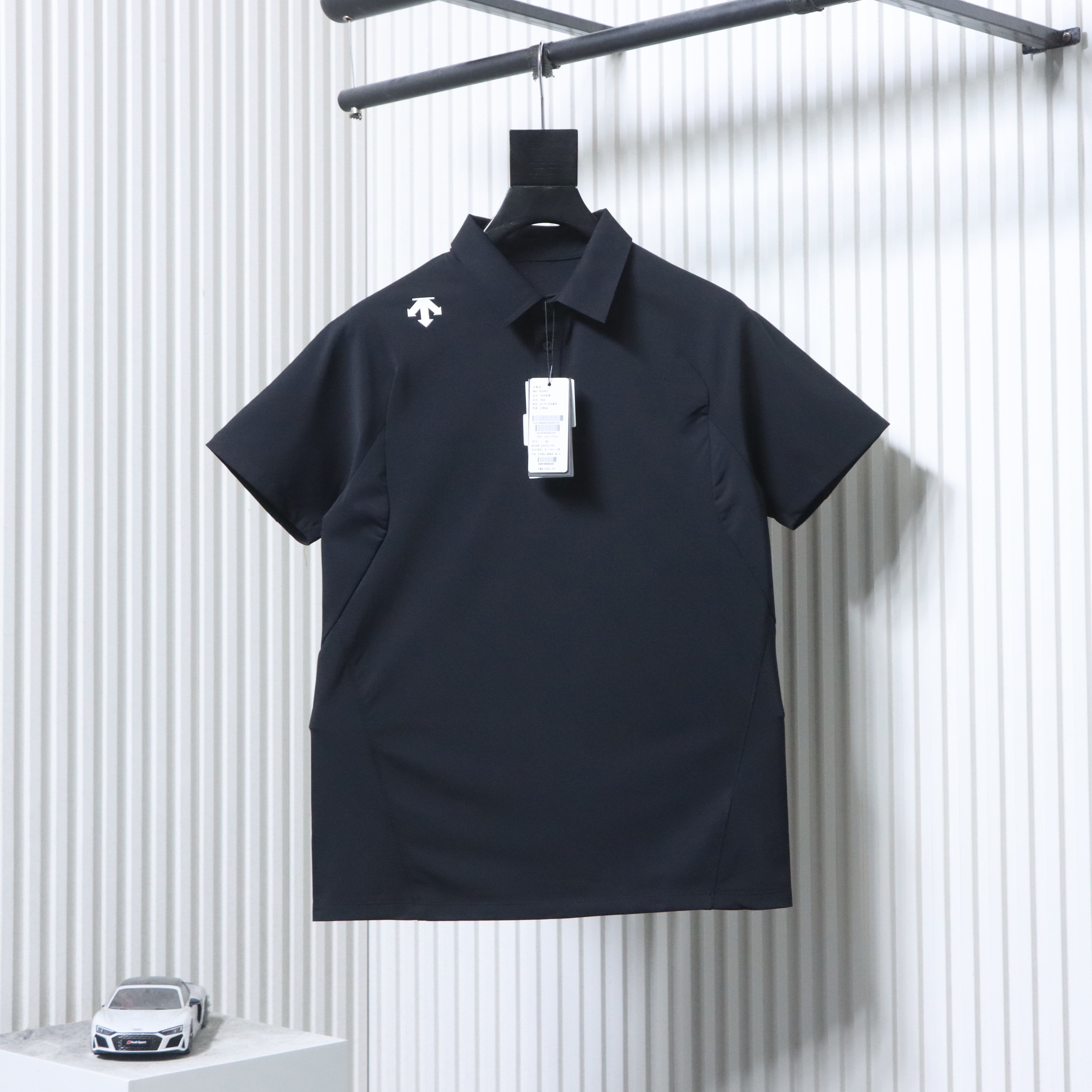    DescenteTraining Short Sleeve Polo Black
