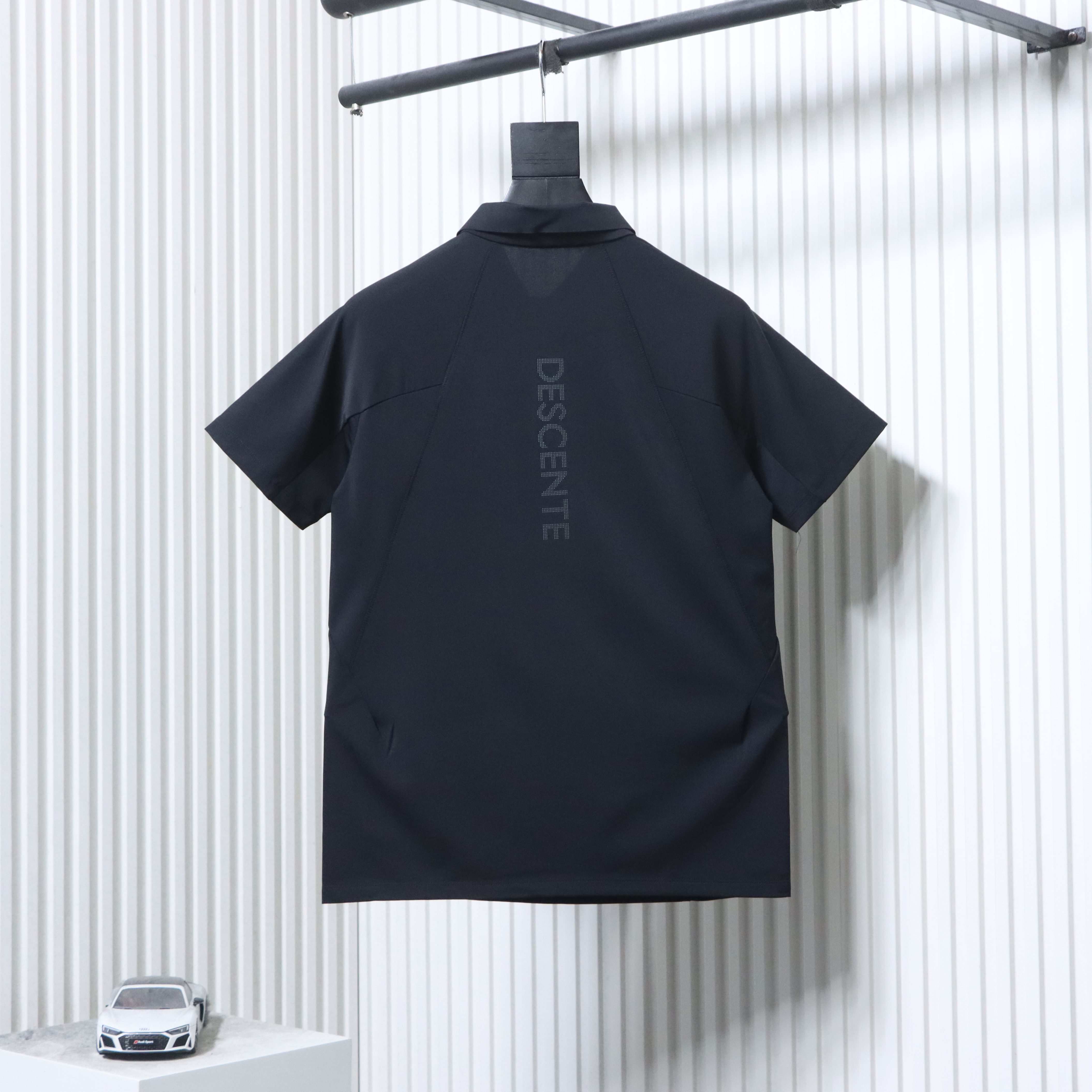    DescenteTraining Short Sleeve Polo Black